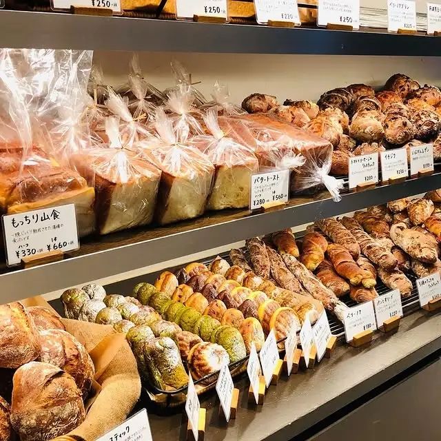 这家日本天天排队爆火的面包店RIKI,比神户牛更让当地人疯狂! 这家日本天天排队爆火的面包店RIKI,比神户牛更让当地人疯狂!