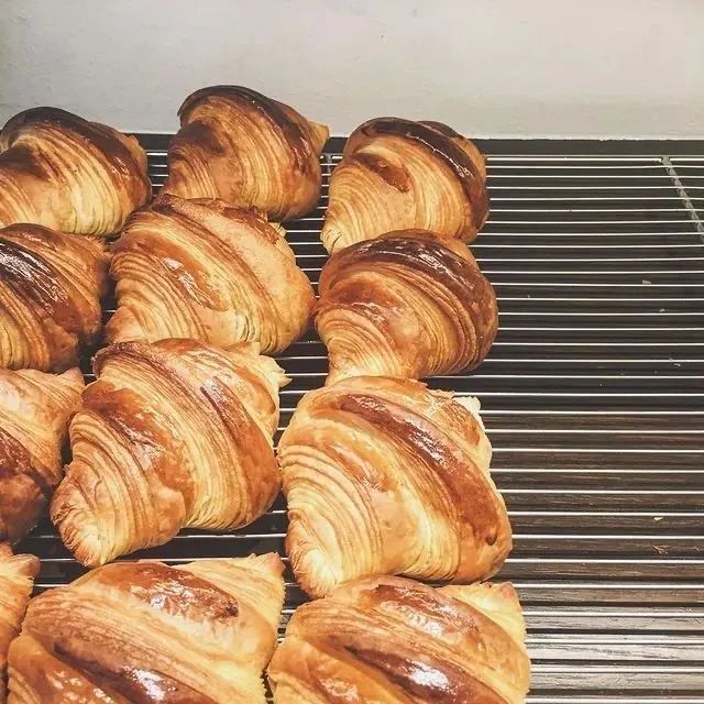 这家日本天天排队爆火的面包店RIKI,比神户牛更让当地人疯狂! 这家日本天天排队爆火的面包店RIKI,比神户牛更让当地人疯狂!