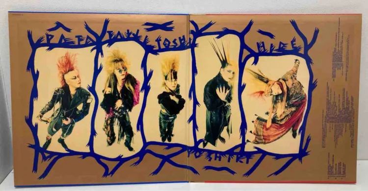 被同行冷眼、成员过世、乐队解散……他们如何成为了一代传奇? 被同行冷眼、成员过世、乐队解散……他们如何成为了一代传奇?