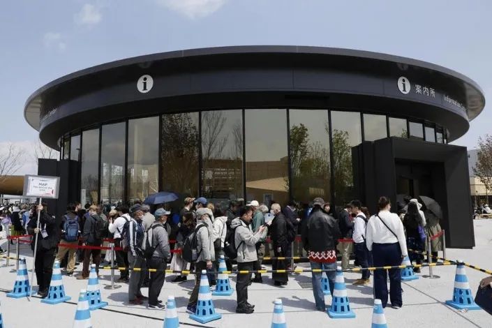 第233期：永野芽郁与田中圭不伦脚踏两条船？日本多地爆发杀人恶性事件？大阪世博保安向游客下跪？ | 百通板