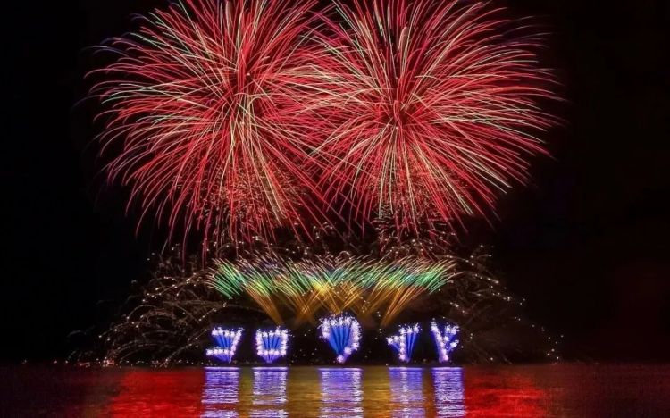 东北、中部2场王炸花火，关东8场！为了避免重现去年“惨剧”，东京足立花火大会提前到了5月！