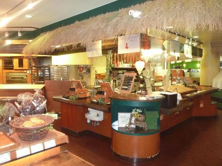 悠仁亲王的快乐校园,快把其他人逼疯了 悠仁亲王的快乐校园,快把其他人逼疯了