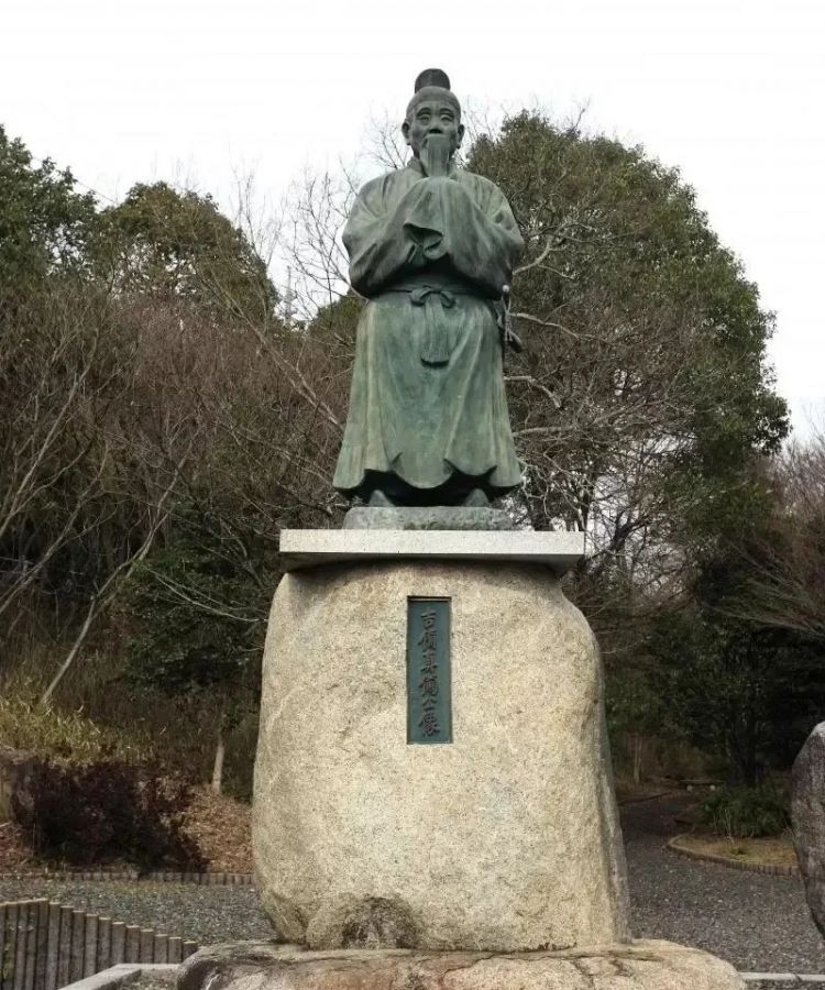 谁把日本料理捧上神坛? 谁把日本料理捧上神坛?