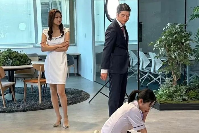 土味短剧怎么成了日本人的“精神鸦片”？