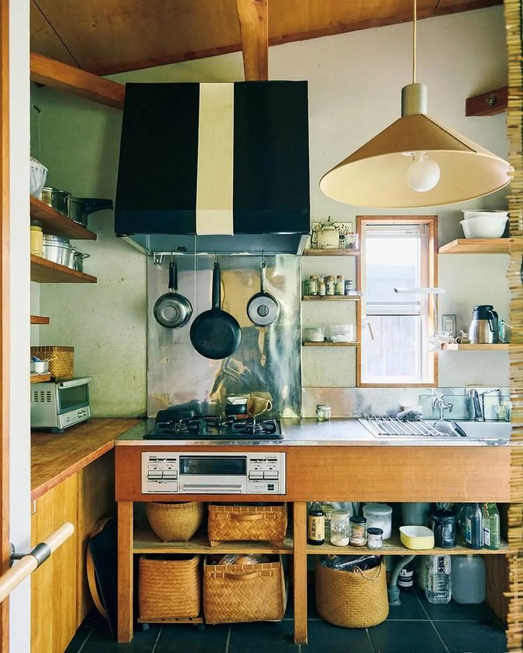 一个人的晚年更幸福？日本女性的独居生活，颠覆你对老年的想象