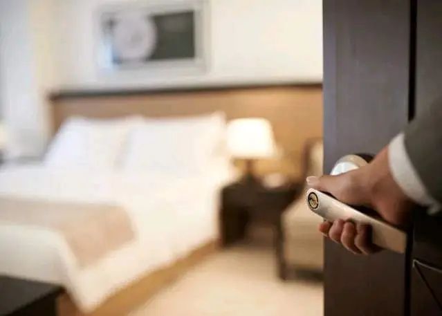 大阪9月扩大征收住宿税！记得多带「日币现金」以免无法入住