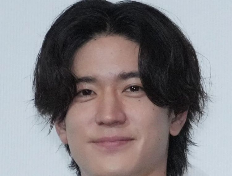 第252期：日本出生人口再创新低；鸠山由纪夫出席九三阅兵；极乐净土组合解散？二宫和也《8号出口》确认引进 | 百通板