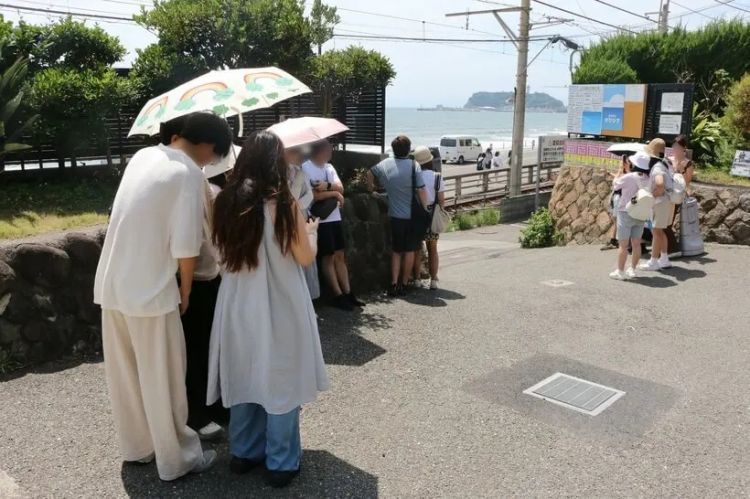 灌篮高手打卡地成公共厕所，连寺庙都不放过？