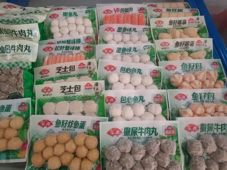 预制的中华料理，正包围日本人的餐桌