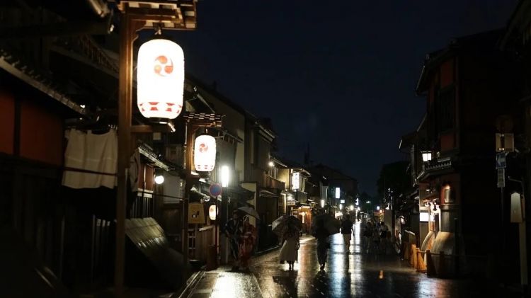 日本人真奇怪，送上门来的生意都不做