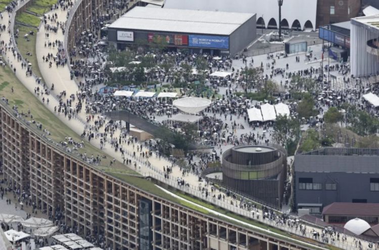 第256期:日本大地震概率又高了?特朗普宝可梦打击移民?拉布布联名大阪世博 | 百通板 第256期:日本大地震概率又高了?特朗普宝可梦打击移民?拉布布联名大阪世博 | 百通板