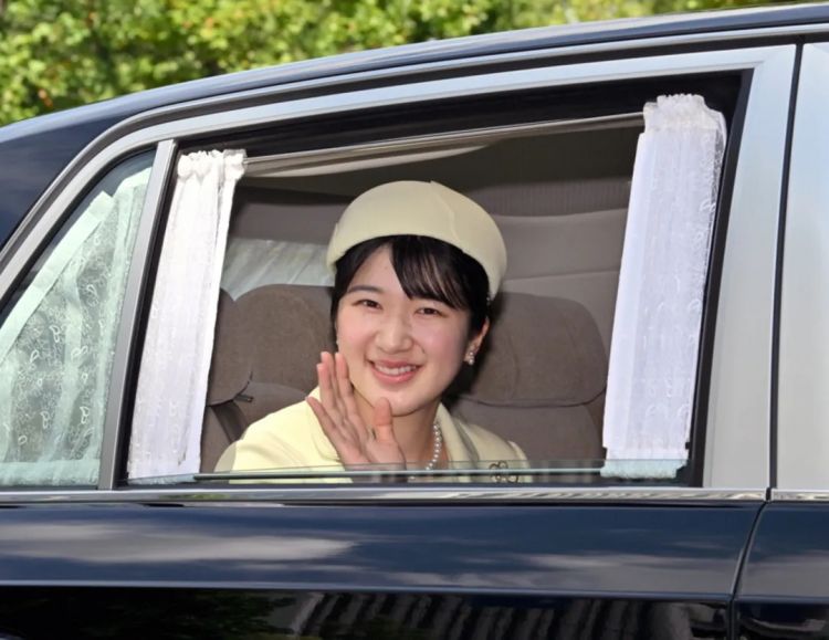 第257期:高市早苗成日本首任女首相?称日本人需像牛马一样工作;国庆周海外游日本最热门;诺贝尔奖出炉 | 百通板 第257期:高市早苗成日本首任女首相?称日本人需像牛马一样工作;国庆周海外游日本最热门;诺贝尔奖出炉 | 百通板