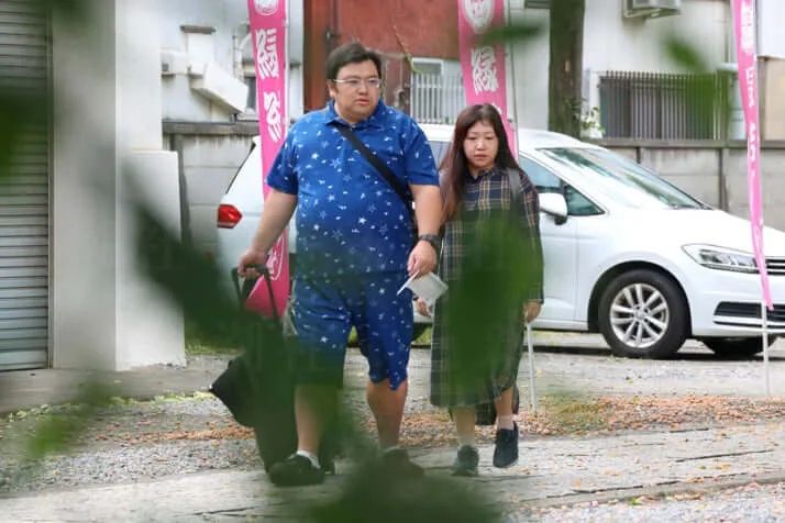 日本富豪夫妻联手毒杀4岁女儿,调查发现父母姐姐也都离奇惨死? 日本富豪夫妻联手毒杀4岁女儿,调查发现父母姐姐也都离奇惨死?