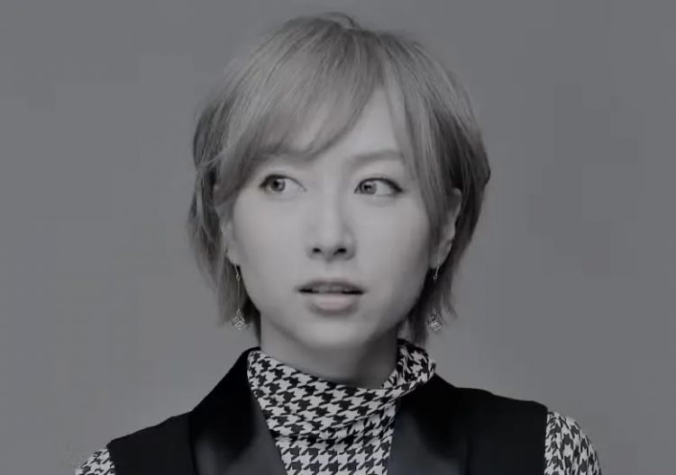 日本国民综艺男星结婚了！新娘竟然不是松子？来盘一盘他的历任女友…