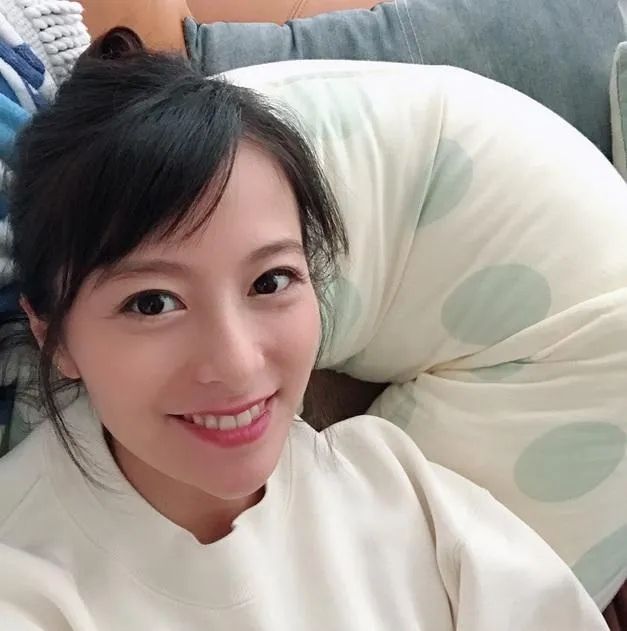 日本国民综艺男星结婚了！新娘竟然不是松子？来盘一盘他的历任女友…