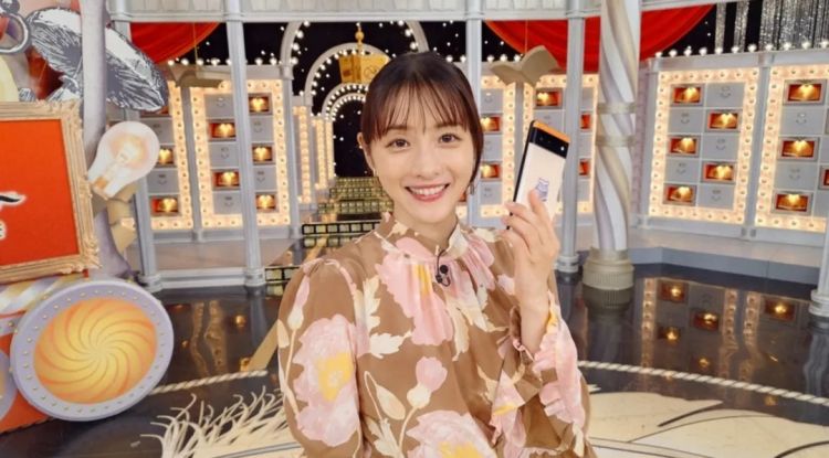 第258期:高市早苗首相梦碎?米仓凉子涉毒?NHK官宣红白主持人 绫濑遥领衔;大阪世博闭幕 | 百通板 第258期:高市早苗首相梦碎?米仓凉子涉毒?NHK官宣红白主持人 绫濑遥领衔;大阪世博闭幕 | 百通板