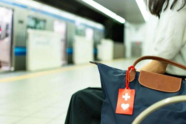 假装病残孕成了中国游客在日本享受特权的“新招”?还是日本人又在“看图写话”? 假装病残孕成了中国游客在日本享受特权的“新招”?还是日本人又在“看图写话”?