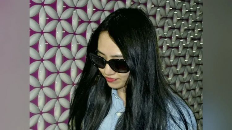 日本成人女星嫁77岁富豪，每月白拿百万不满足弄死老公却无罪？