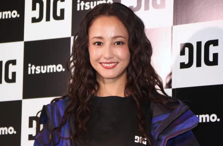 第259期:高市早苗当选 日本首位女首相诞生;露比酱上红白?藤冈靛宣布离婚;村山富市逝世 | 百通板 第259期:高市早苗当选 日本首位女首相诞生;露比酱上红白?藤冈靛宣布离婚;村山富市逝世 | 百通板