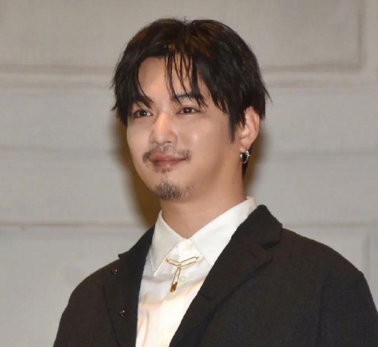 昔日日娱神颜，除了他，全都判若两人了？