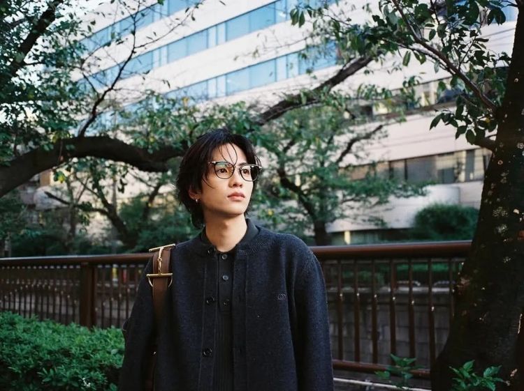 昔日日娱神颜，除了他，全都判若两人了？