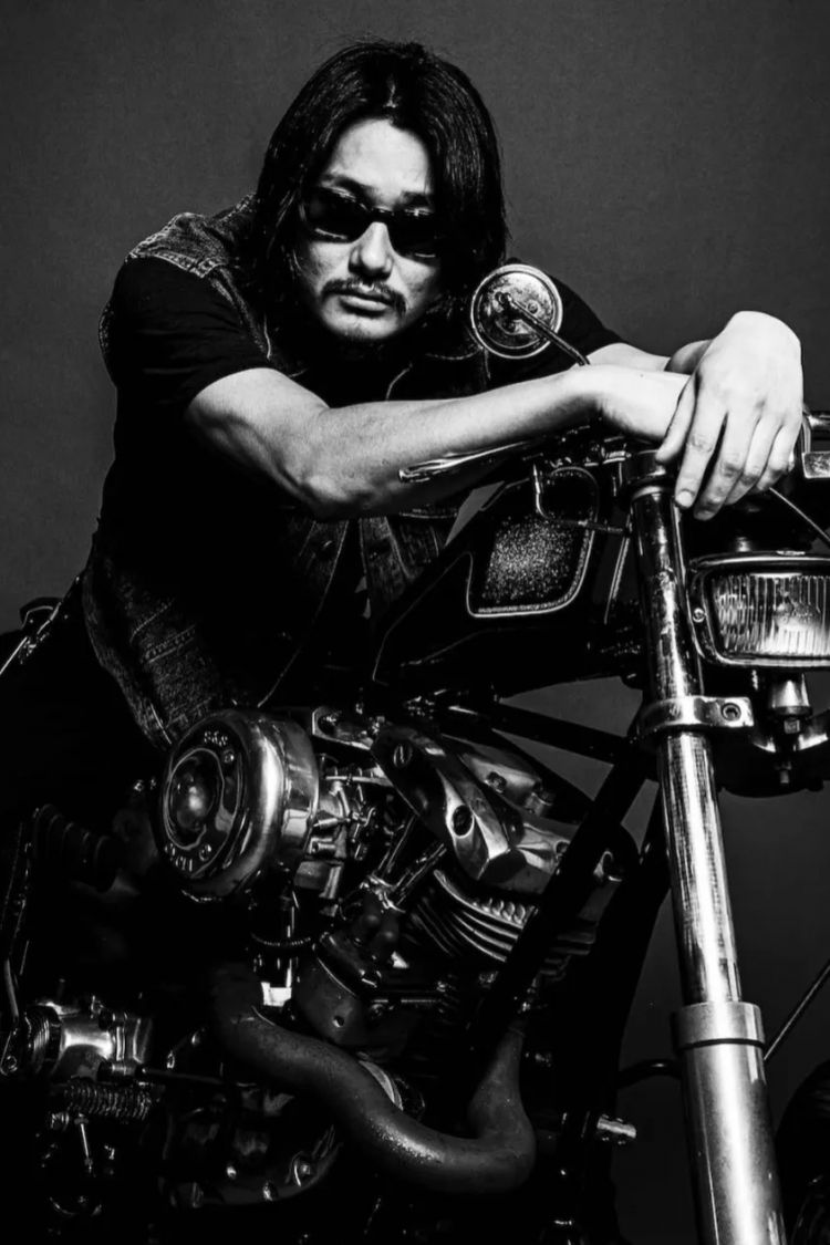 昔日日娱神颜，除了他，全都判若两人了？