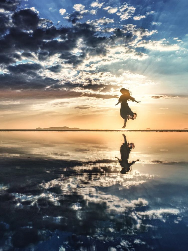 第260期：特朗普与高市早苗会面；龟梨和也与田中美奈实分手？日本熊灾肆虐；安倍晋三枪击案公审 | 百通板