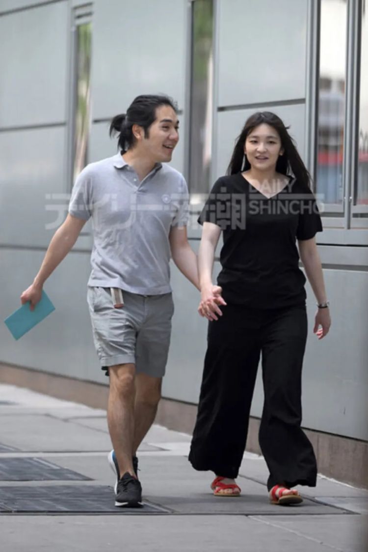 第260期：特朗普与高市早苗会面；龟梨和也与田中美奈实分手？日本熊灾肆虐；安倍晋三枪击案公审 | 百通板