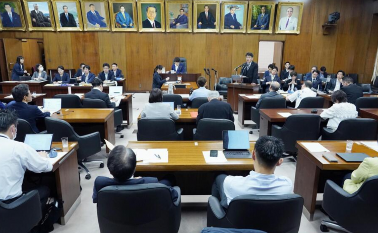 日本“夫妻别姓”制度改革恐陷入停滞 日本“夫妻别姓”制度改革恐陷入停滞