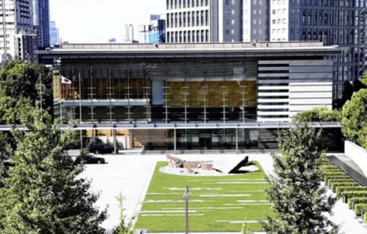 第265期：高市早苗名言当选日本年度流行语？东京拟提高住宿税；滨崎步演唱会紧急叫停？| 百通板