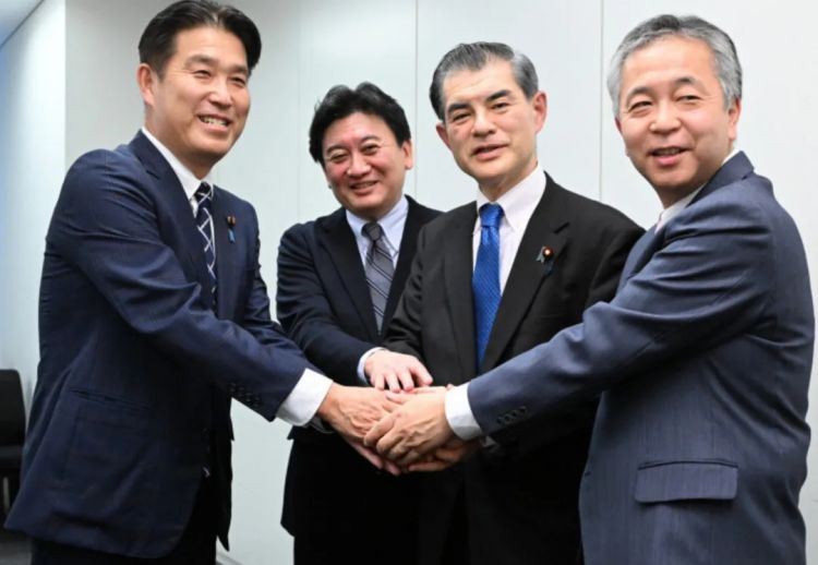 第268期:日本拥核论遭日本民众强烈抗议;安倍晋三刺杀案或判刑无期?新木优子中岛裕翔将结婚?福原爱再婚 | 百通板 第268期:日本拥核论遭日本民众强烈抗议;安倍晋三刺杀案或判刑无期?新木优子中岛裕翔将结婚?福原爱再婚 | 百通板