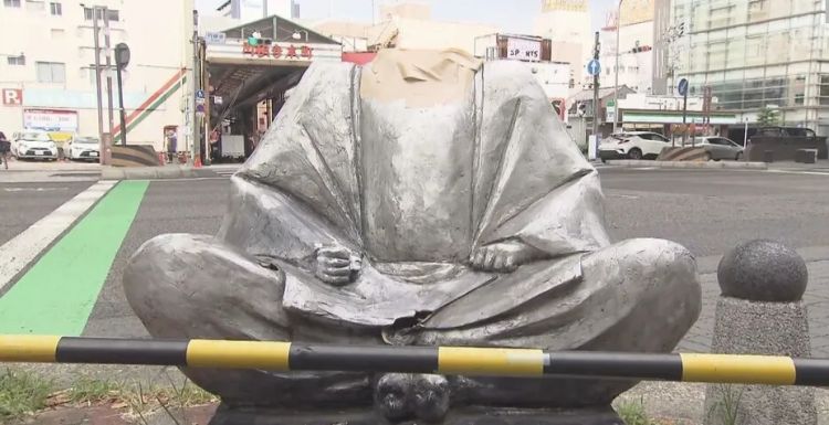 日本街头丰臣秀吉像惨遭“斩首”，凶手竟是出差醉酒的警察？