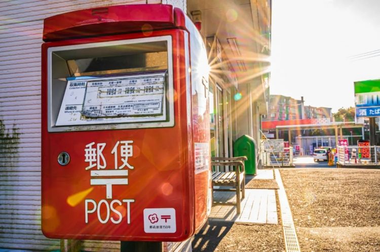 2026年了,我还在日本用邮票寄信…… 2026年了,我还在日本用邮票寄信……