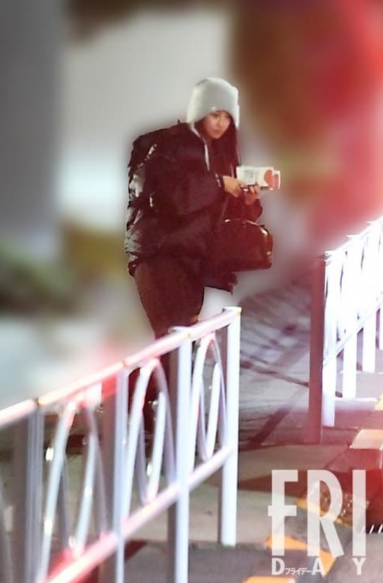 泽尻英龙华被曝热恋14岁年下男友 传已考虑 泽尻英龙华被曝热恋14岁年下男友 传已考虑