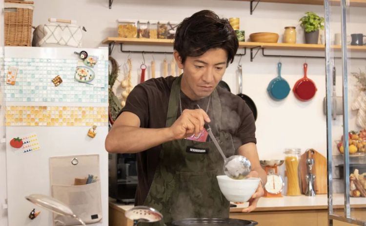 木村拓哉随手发了一张家里照片,网友却盯着豪宅看了半天! 木村拓哉随手发了一张家里照片,网友却盯着豪宅看了半天!