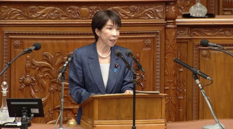 第282期：东京万人集会抗议高市早苗修宪？自卫队军官闯入中国大使馆；日本或于4月实现学校免费供餐？内田有纪X柏原崇秘密完婚？| 百通板