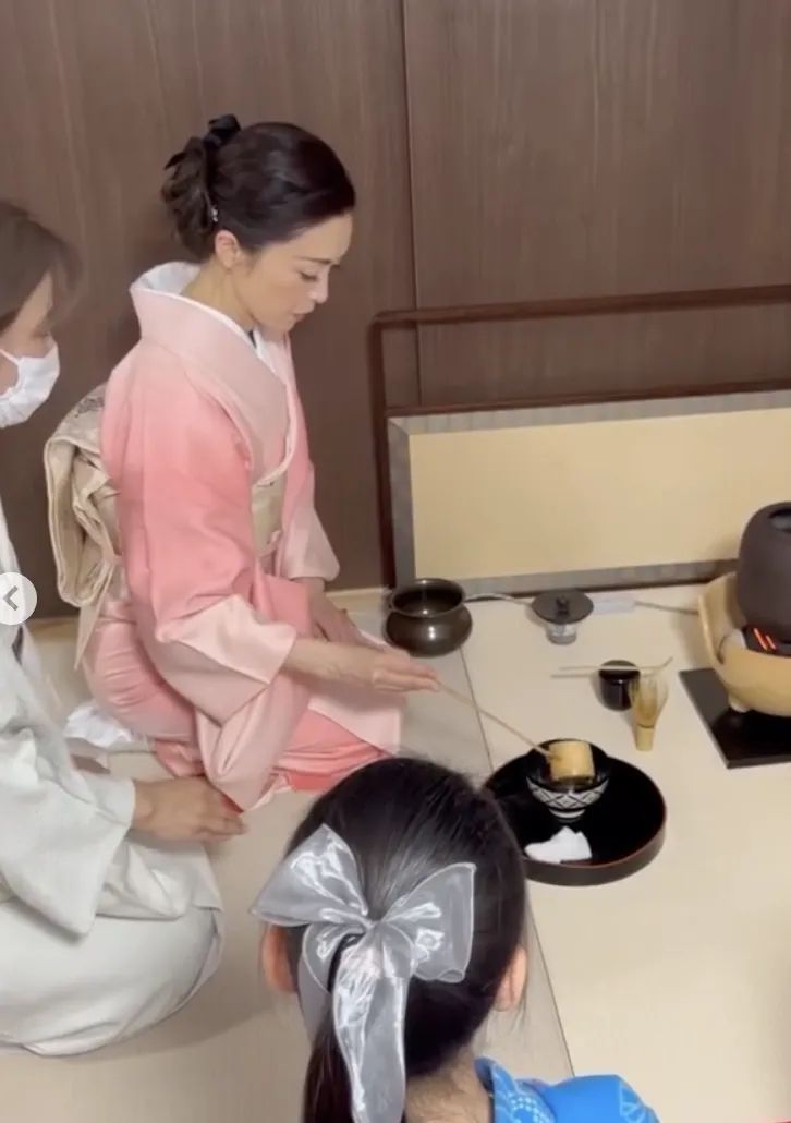 酒井法子近照曝光,55岁的现状引发网友热议! 酒井法子近照曝光,55岁的现状引发网友热议!