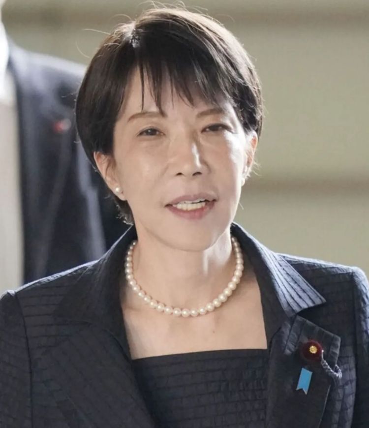 第290期：高市早苗支持率连降三月 抹黑门再添新锤？日本应届生就业率98％？首位日本戛纳影后诞生 | 百通板
