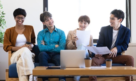 外国留学生人数超40万 创历史新高：2025年尼泊尔和缅甸将增加