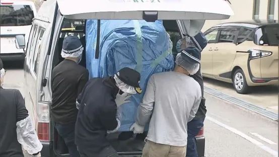 神户一公寓内发现15年前冷冻尸块!还能“死而复生”与前妻离婚?日网:细思极恐…… 神户一公寓内发现15年前冷冻尸块!还能“死而复生”与前妻离婚?日网:细思极恐……