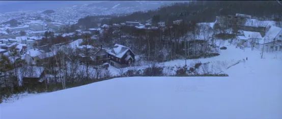 明明是纯爱大师,为什么岩井俊二比谁都“残酷”? 明明是纯爱大师,为什么岩井俊二比谁都“残酷”?