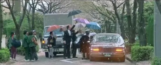 明明是纯爱大师,为什么岩井俊二比谁都“残酷”? 明明是纯爱大师,为什么岩井俊二比谁都“残酷”?