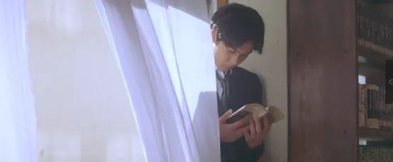 明明是纯爱大师,为什么岩井俊二比谁都“残酷”? 明明是纯爱大师,为什么岩井俊二比谁都“残酷”?
