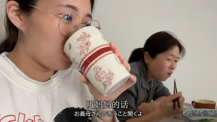 中国婆婆教日本儿媳坐月子，热水羽绒服一样不少！日网却直呼“妈妈你还缺儿媳吗？”