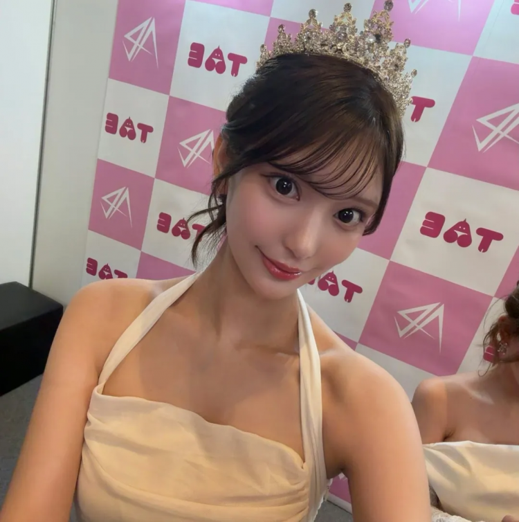 网传日本AV女优在牛郎前男友家自杀？！生前疑似遭前男友肢体暴力豪车拖拽甚至PUA